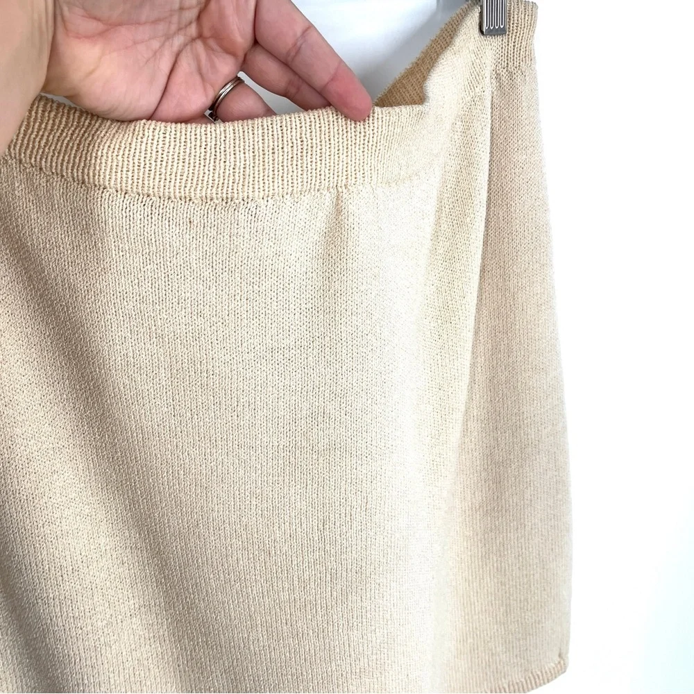 St. John Basics Womens Size 4 Pull On Mini Santana Knit Skirt